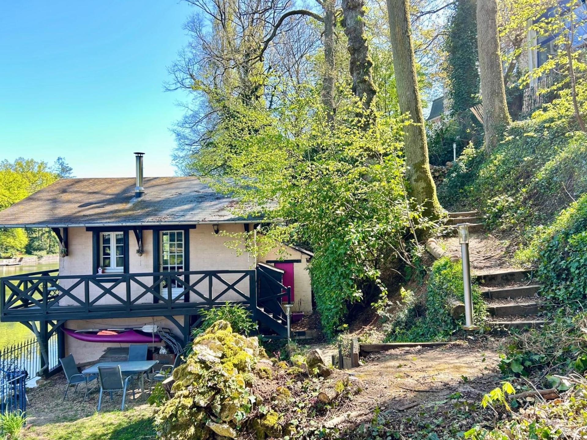 Le Chalet Bucolique Au Bord De L'Eau Olivet  Dış mekan fotoğraf